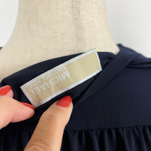 Michael Kors Midnight Blue Dress Chain Lace-up. Size M - Picture 6 of 7